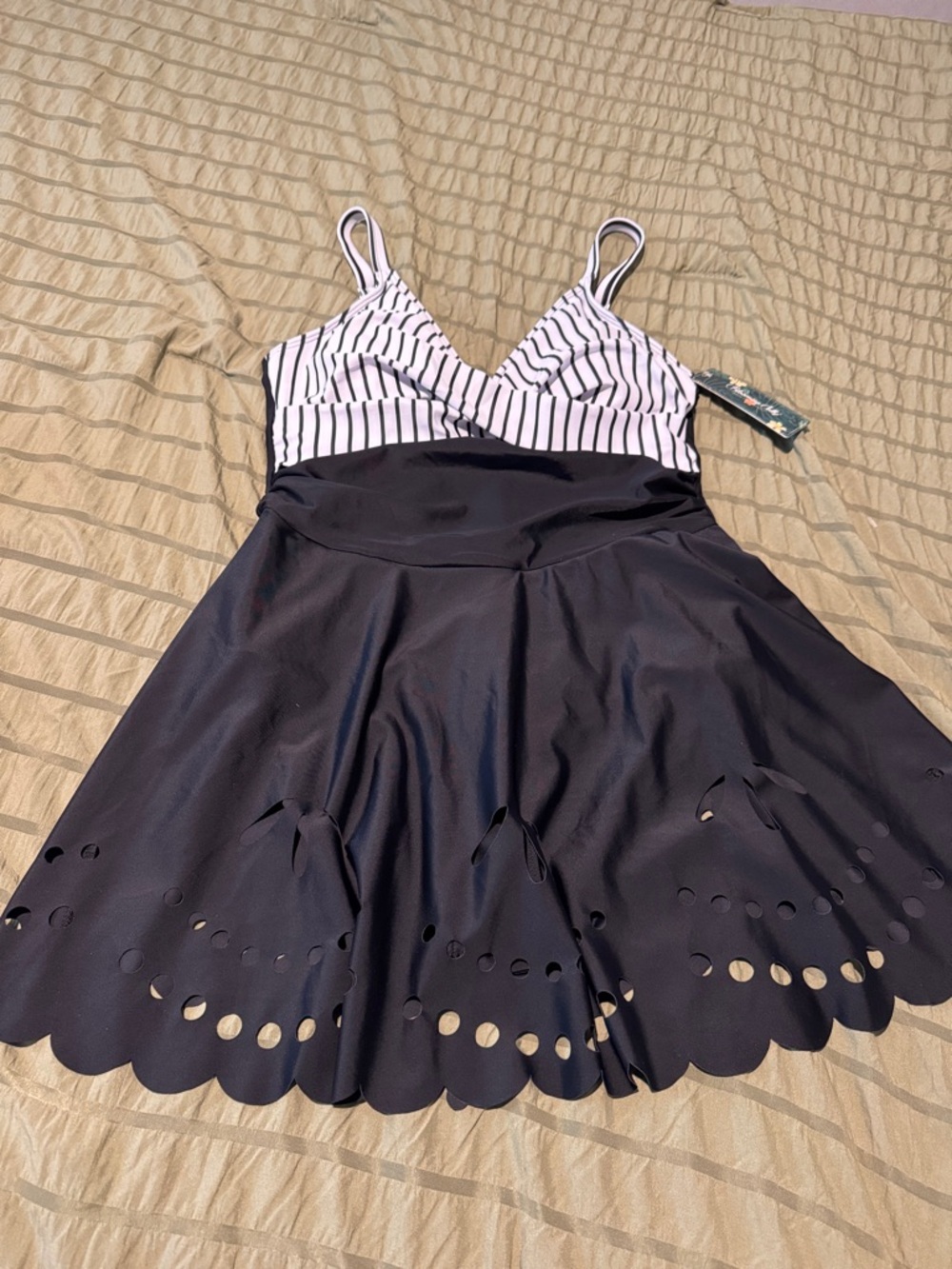 Blooming Jelly swimsuit NWT